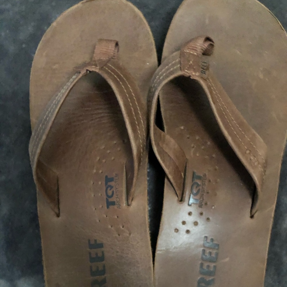Reef Sandals Mens Sz 8 Brown leather